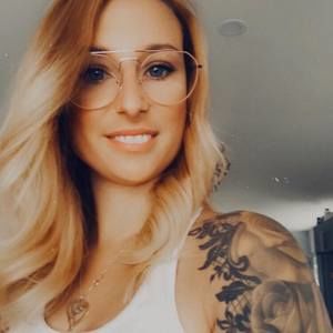 Meet your Posher, Alexandra